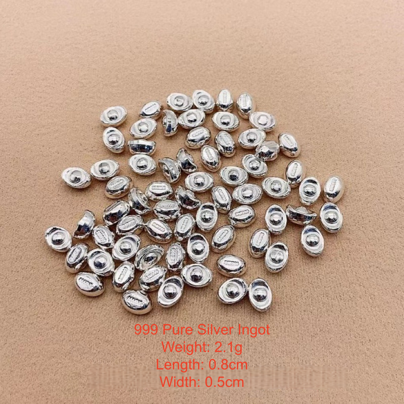 Silver Small Decorative Ornaments - Collectible Gifts