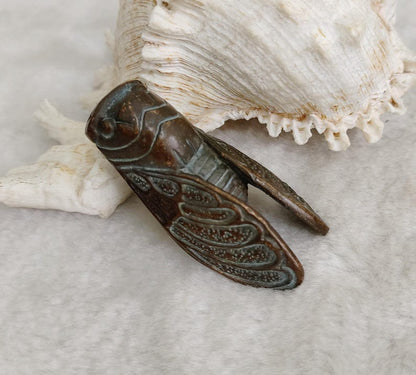 Vintage Bronze Handmade Cicada Statue – Tea Pet Statue – Gift for Collectors