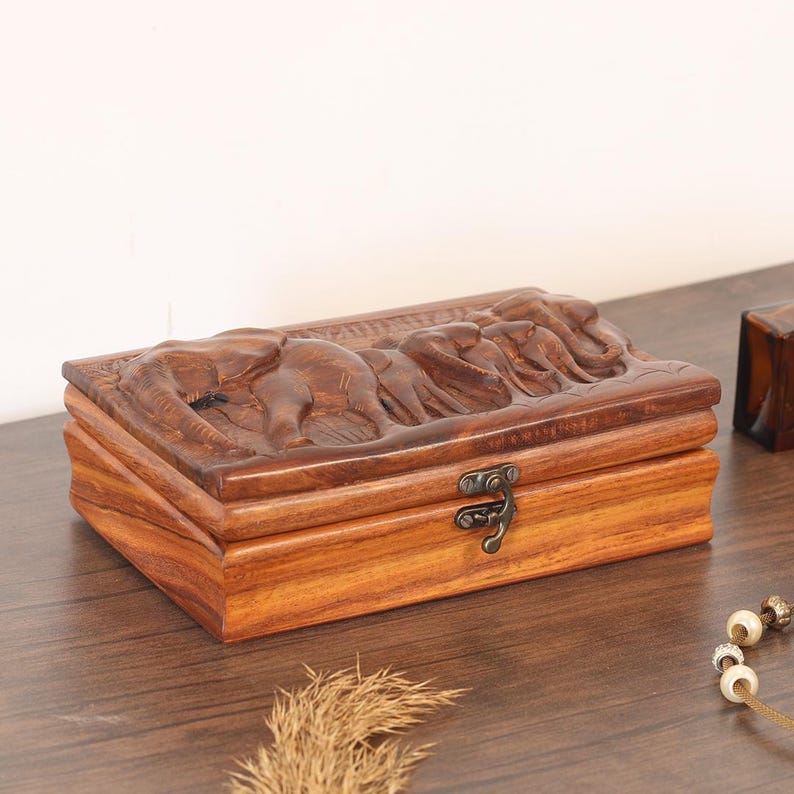 Hand Carved Wood Elephant Jewelry Box: Vintage Wildlife Keepsake Chest